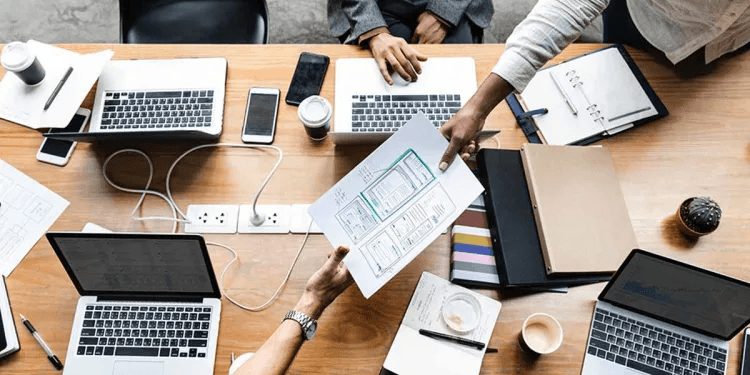 B2B eCommerce &
Custom Development