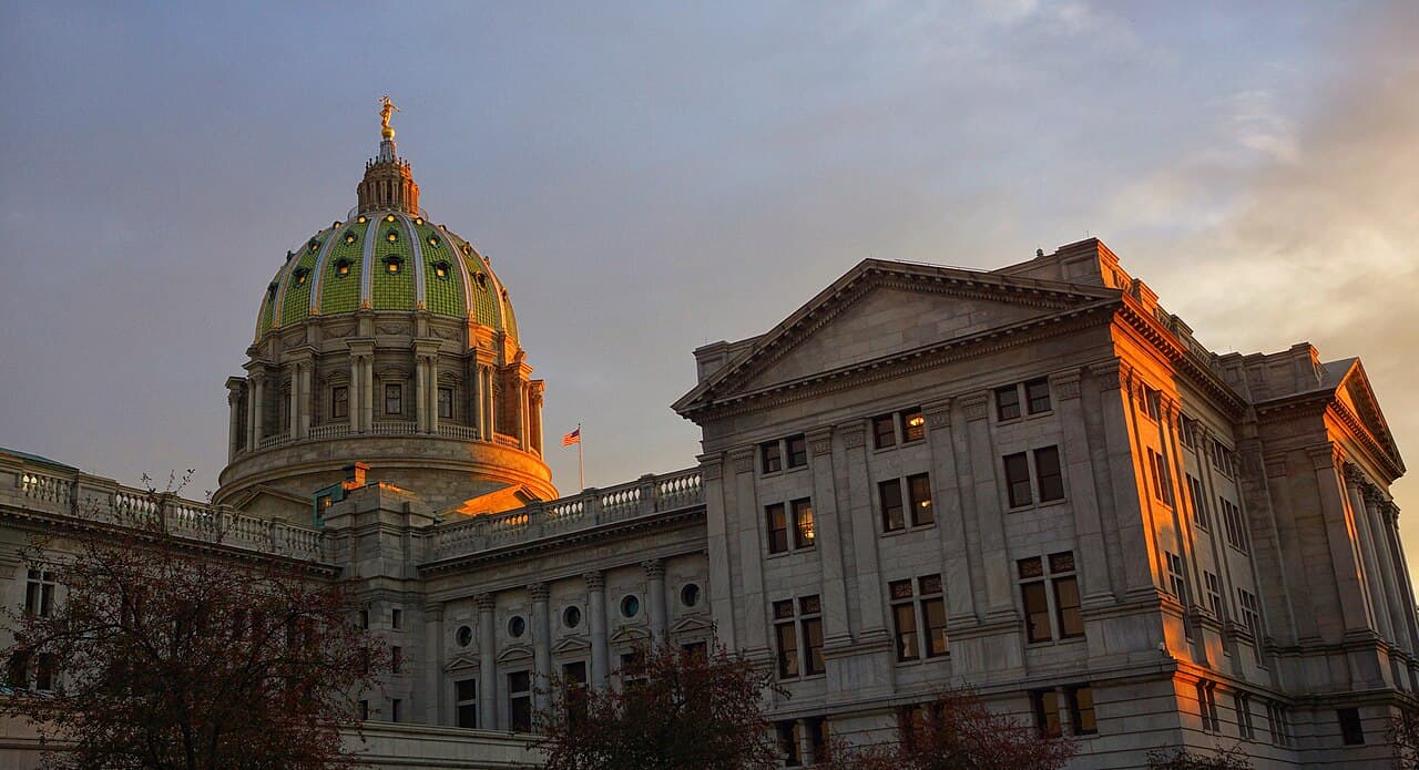 Harrisburg, PA skyline