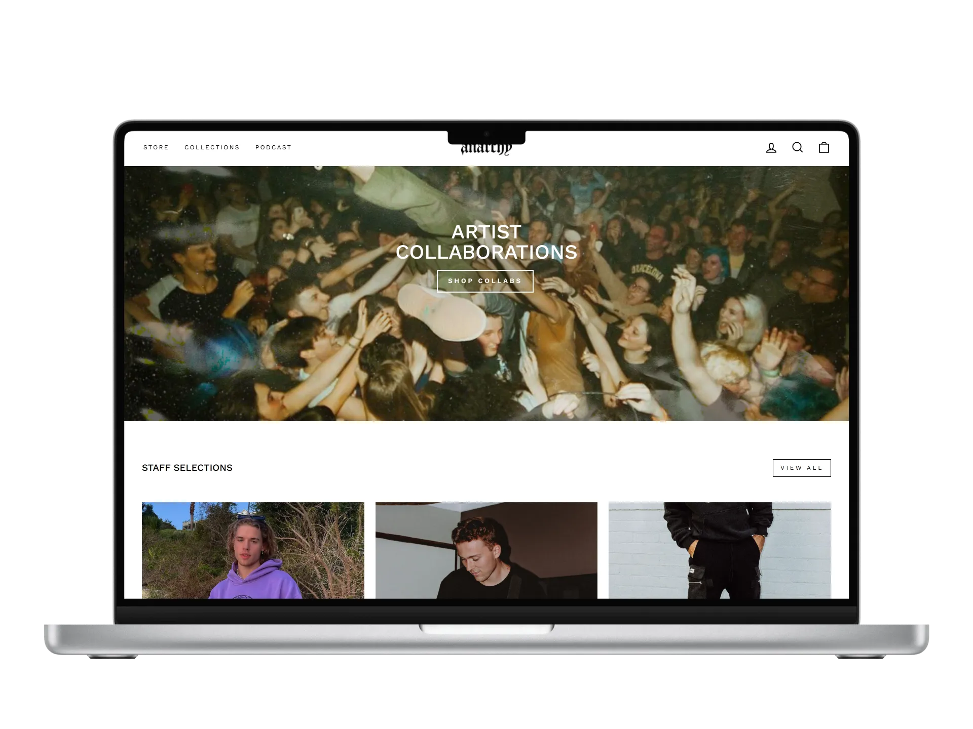 Alokai storefront on laptop