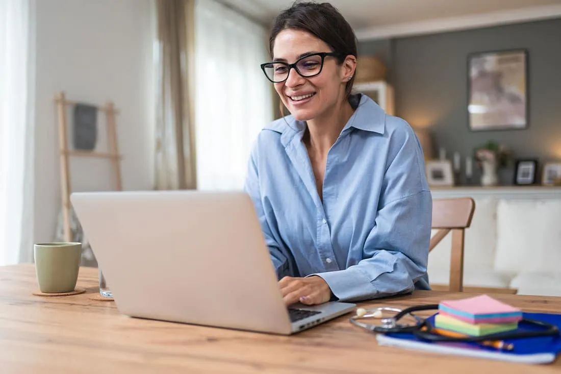 Alokai developer at work