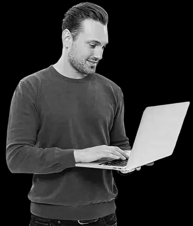 Professional analyzing ecommerce session recordings