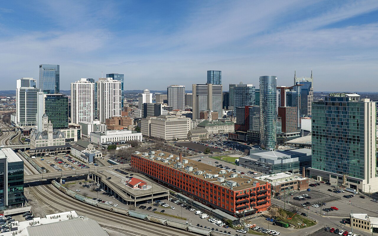 Nashville, TN skyline