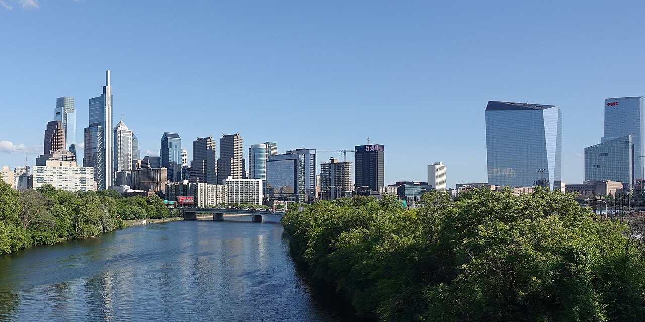 Philadelphia, PA skyline